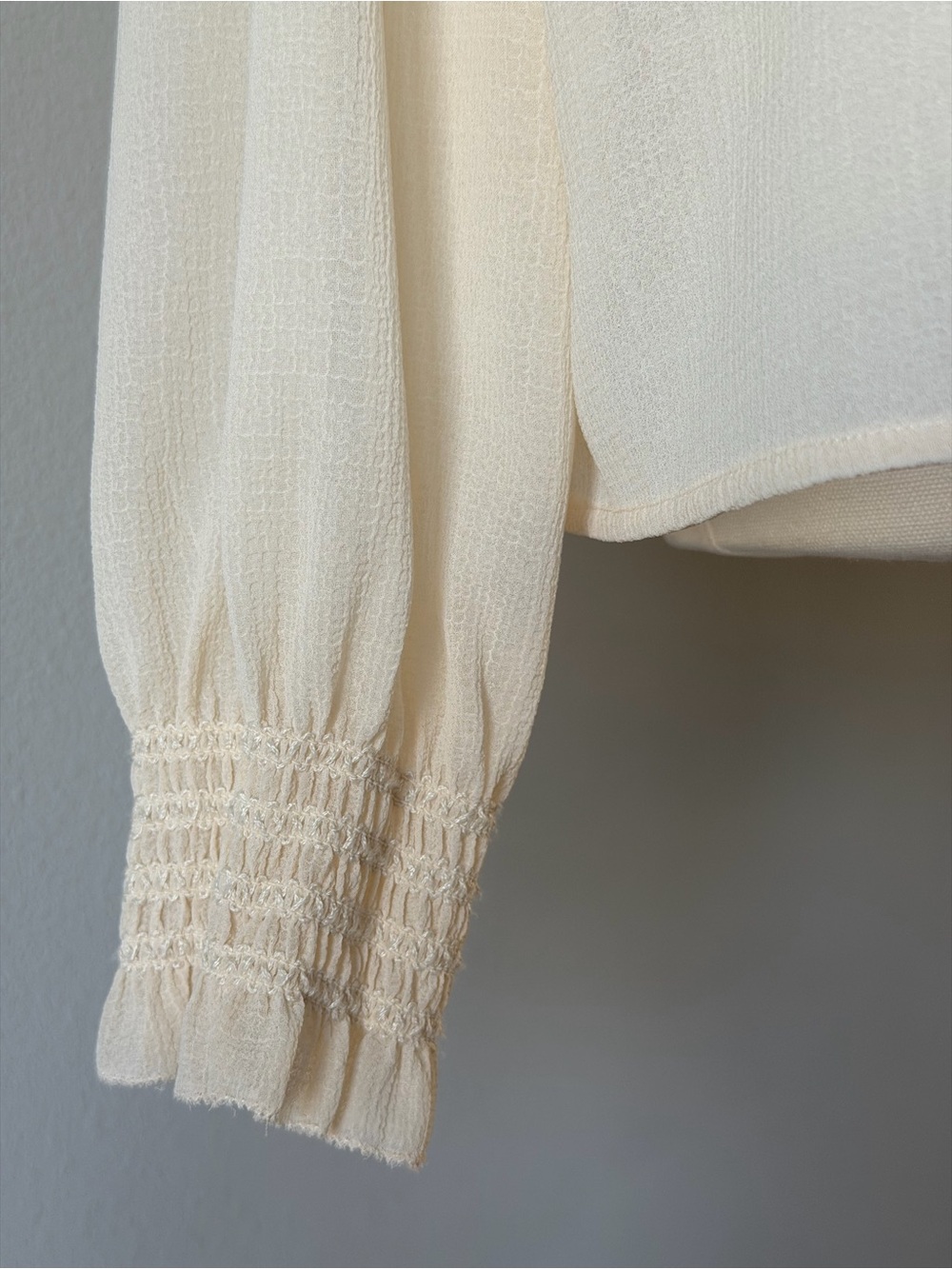 💫 SÉZANE Gasby Victoriana Ruffle Shirt Cream Ecru EU 42 US 10 L - Picture 8 of 15